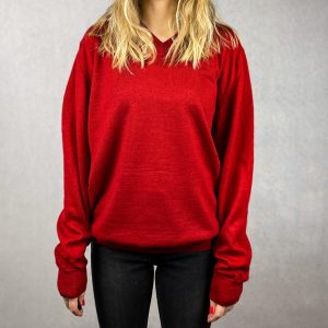 ekskluzywny czerwony sweterek second hand online