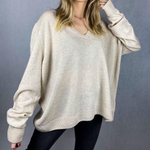 ekskluzywny beżowy sweterek second hand online